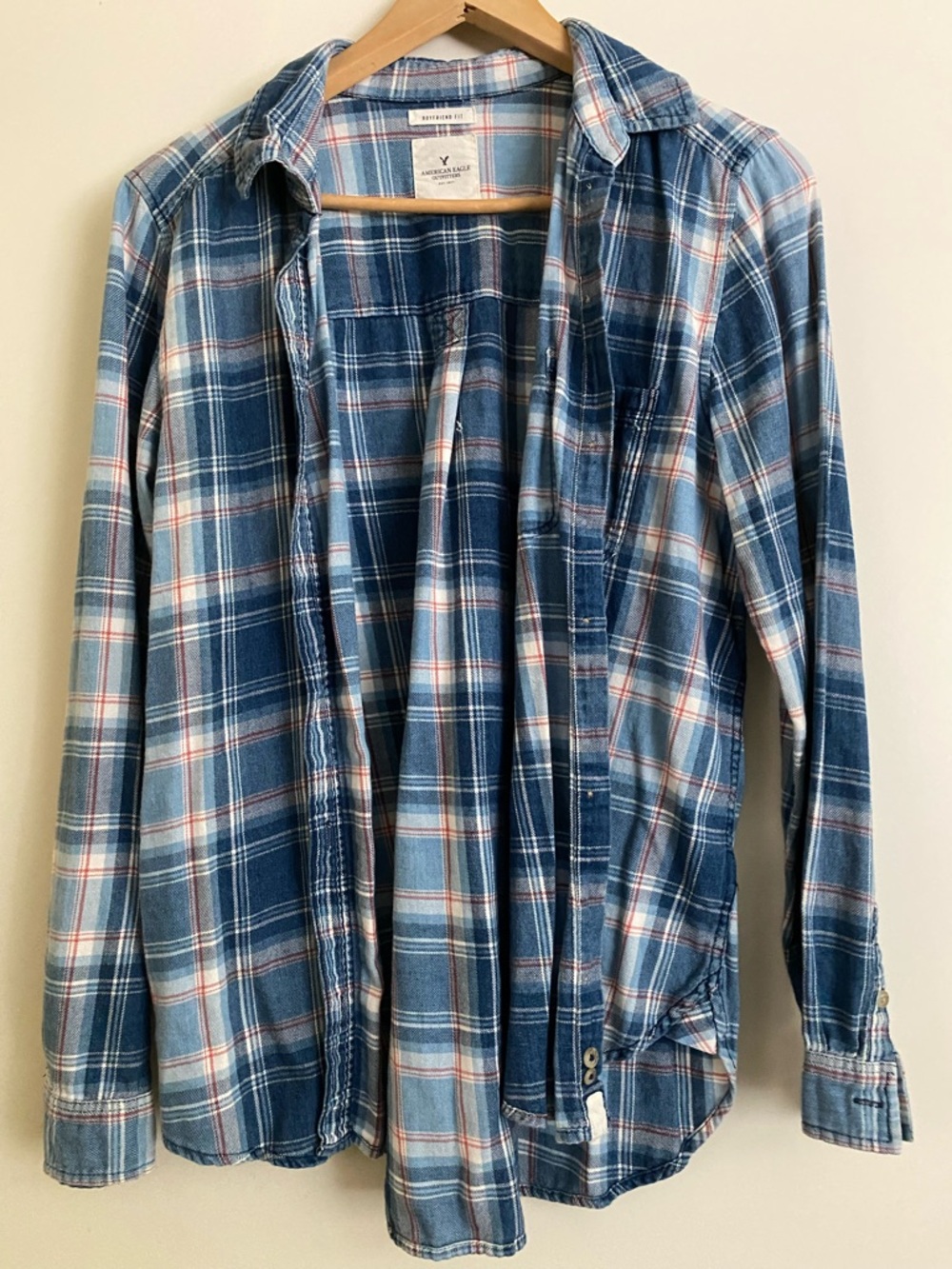 American Eagle Outfitters Blue Plaid Button-Down Shirt Size Large